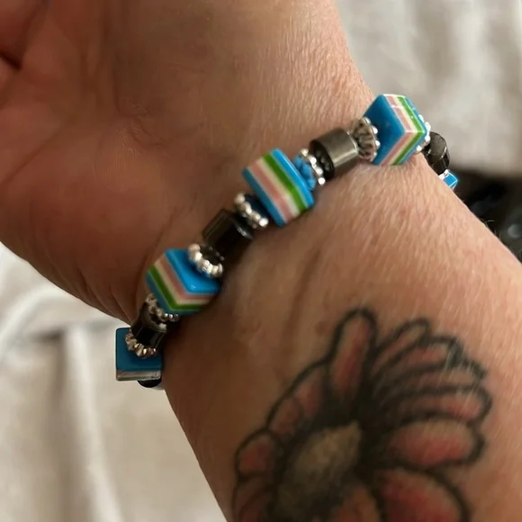 Colorful hematite Beaded Bracelet - Picture 2 of 2